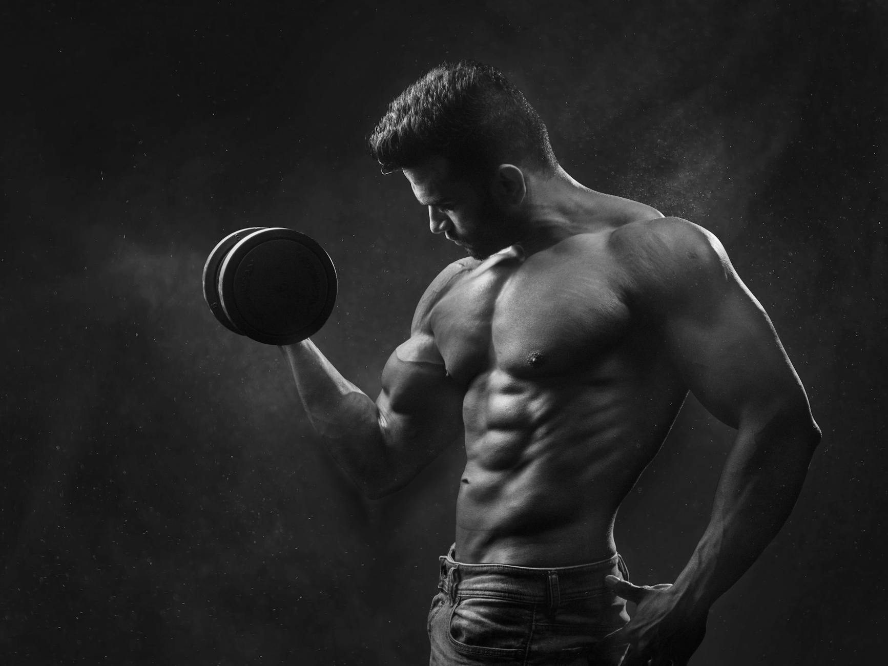 Heimfitness Revolution 2025: Der ultimative Leitfaden für effektives Training in den eigenen vier Wänden